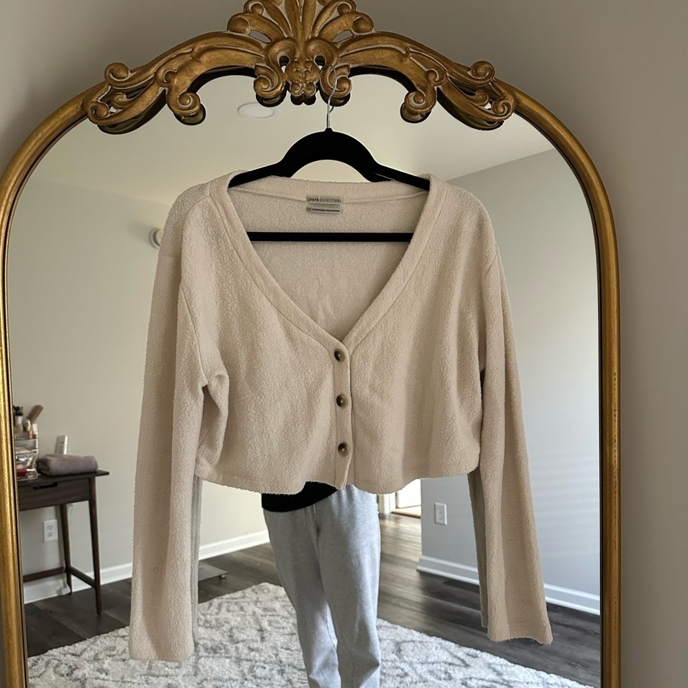 Urban outfitters cropped sweater